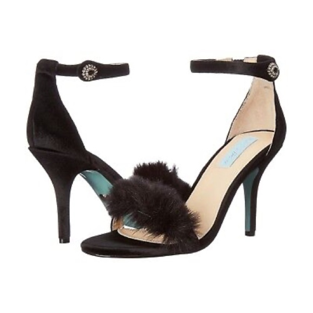 EUC | Betsey Johnson | Nolte Velvet Fuzzy Heels